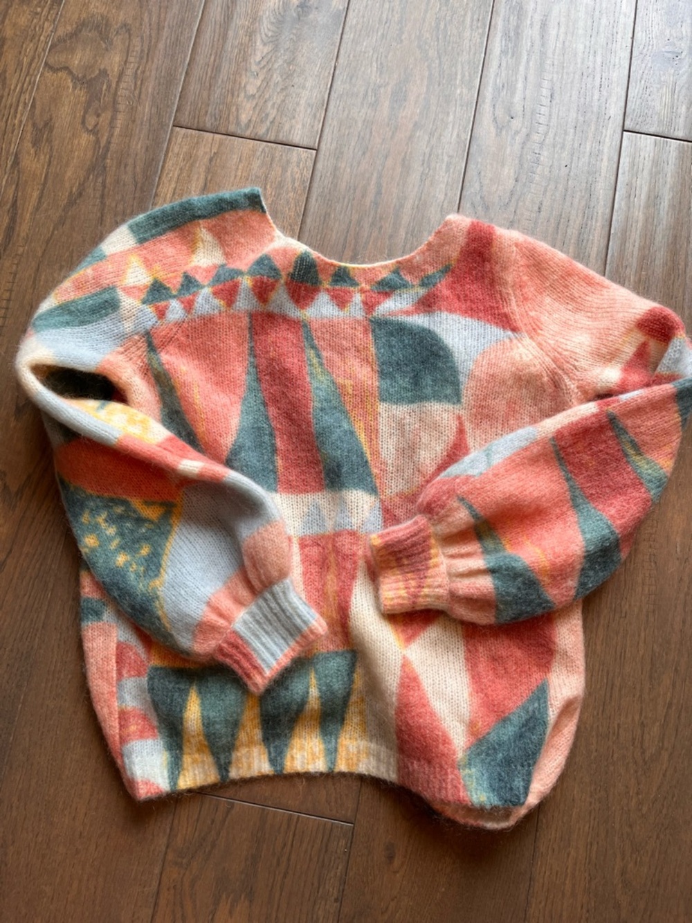 Sezane Soft Geometric Pattern Crewneck open back Sweater - Coral Multi